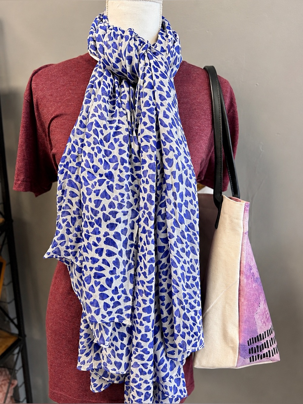 Blue Heart-Print Scarf - Women's Lightweight Fashion Wrap